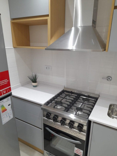 Imagen 10 de 20 de Departamento Dos Ambientes A La Calle Con Balcón
