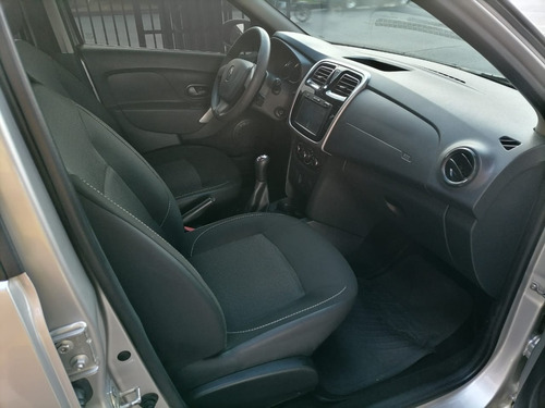 Renault Logan 2017 1.6