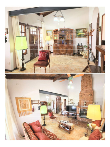 Distinguida Casa En Barrio Centro