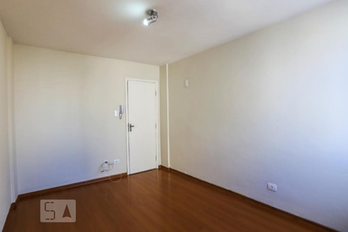 Apartamento Para Aluguel - Aclimação, 2 Quartos, 45 - 892987499