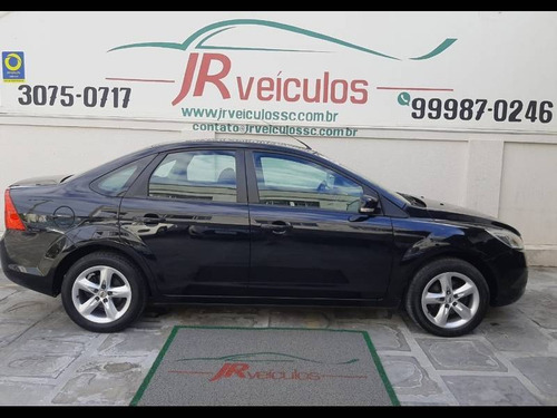 Ford Focus Sedan 2.0 16v