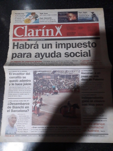 Tapa Diario Clarín 03 3 2002 Bianchi Economía Corralito 
