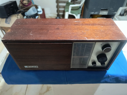 Rádio De Mesa Sanyo (Usado)