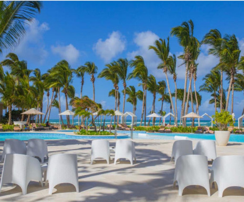 Te Vendo Hermoso Hotel En La Zona De Uvero Alto Punta Cana.