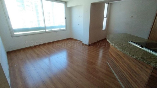 Imagen 4 de 14 de Apto En Venta 22-21017 Daisbelis Tarazona 0424-2925931
