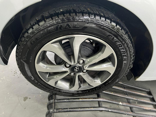 Imagem 13 de 13 de Hyundai Hb20 2015 1.6 Comfort Plus Flex Aut. 5p