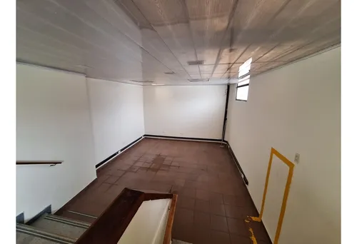 Bodega Con Local En Arriendo, Engativa