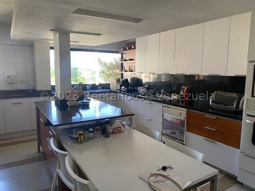 Yb Se Vende Precioso Apartamento En La Florida #24-742