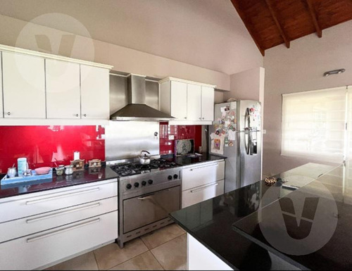 Casa De Campo En Venta Y Alquiler - San Vicente