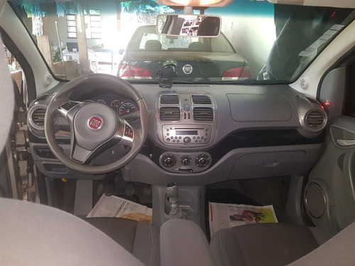 Grand Siena 1.6 2015