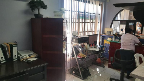 Traspaso ClĂnica Totalmente Equipada Centro Tuxpan Veracruz.
