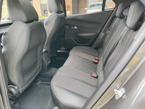 Peugeot 2008 Gt Line 8 Cambios