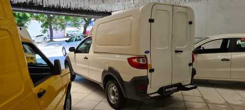 Imagem 2 de 9 de Fiat Strada Working 1.4 Flex 2018 Branca Nova Com Baú
