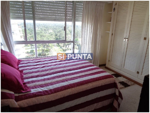 Imagen 10 de 12 de Apartamento 3 Dormitorios Y Dependencia
