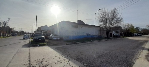 Galpon Con Losa Para Construir En Planta Alta - Zona: Villa Primera