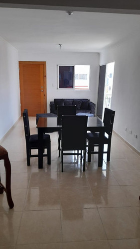 Apartamento Amueblado En Alquiler