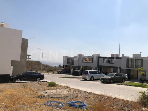 Terreno En Venta, Fracc. Zimaltá, Tlaquepaque, Jalisco