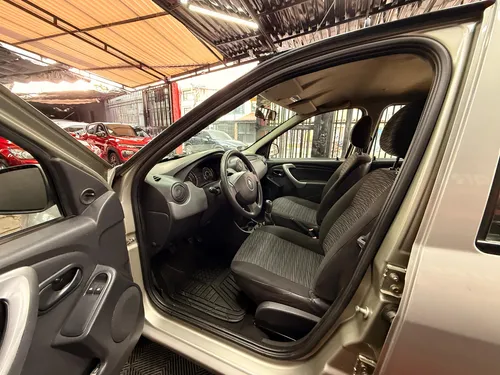 Renault Logan 1.6 Expression