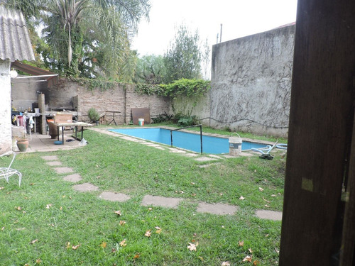 Imagen 8 de 9 de Sanchez De Loria 623 Bis, Gran Terreno En Pleno De Fisherton