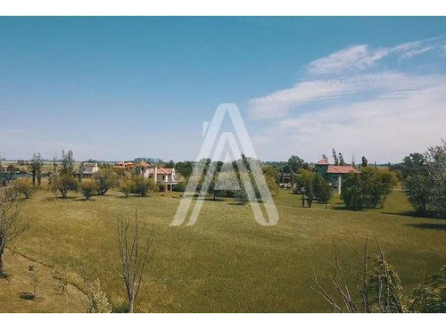 Imagen 7 de 11 de Terrenos- Lotes- Golf Country La Carolina- Barrio Cerrado