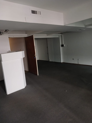 Oficina Alquiler 110 M2 Con Privados Armados Centro