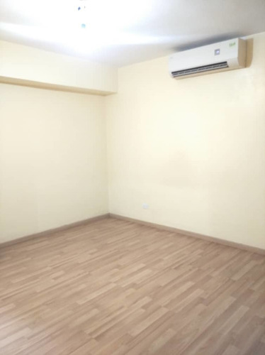 Imagen 2 de 14 de Armando Ortunio Sky Group Oportunidad Penthouse Res Sta Ana, Agua Blanca