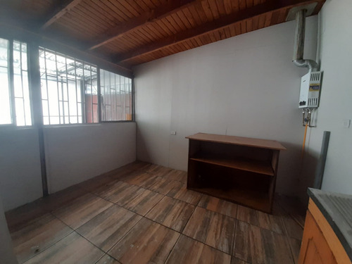 Acogedora Casa, Villa Don Misael, Barrio Colón, Curicó