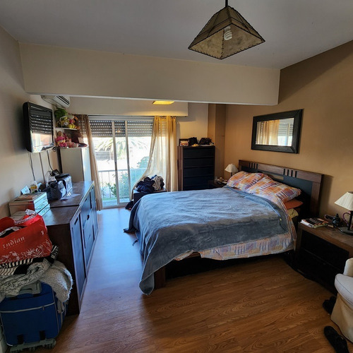 Imagen 11 de 21 de Venta Casa Malvin 4 Dormitorios (uno En Suite) Más 2 Baños Y Garaje Para 2 Autos.
