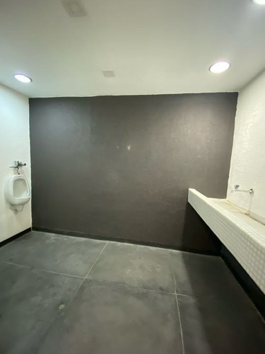 Imagen 7 de 10 de Vendo/alquilo Oficina 331m2 Los Ruices 0932