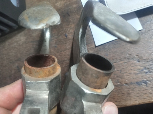 2 Antiguas Maquinas Engranpadoras Para Encomienda (Usado)