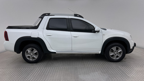 Renault Duster Oroch 2.0 Outsider Plus