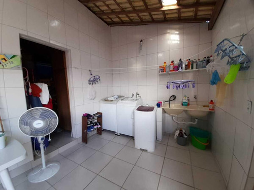 Imagem 11 de 15 de Sobrado Para Venda Em Peruíbe, Parque Daville, 3 Dormitórios, 2 Suítes, 1 Banheiro, 2 Vagas - 3707_2-1210771
