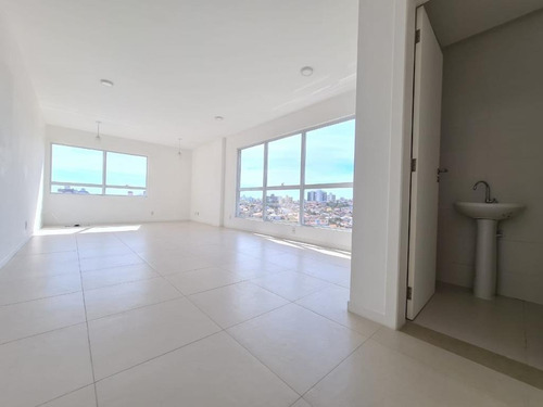 Imagem 5 de 13 de Sala Comercial Em Capoeiras. - Sa0804