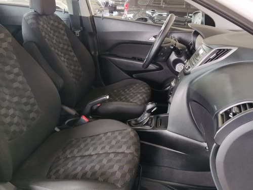 Hyundai HB20 HB20 1.6 COMFORT PLUS 16V FLEX 4P AUTOMÁTICO