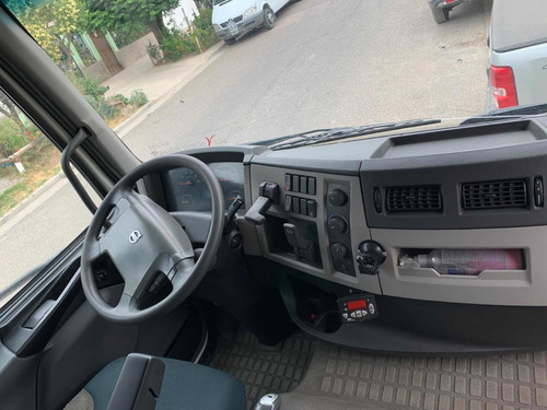 Volvo Vm270r