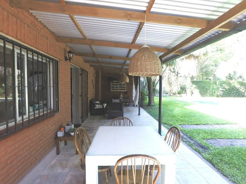 Casa En Venta :: Parque Leloir :: 4 Ambientes :: 800m2