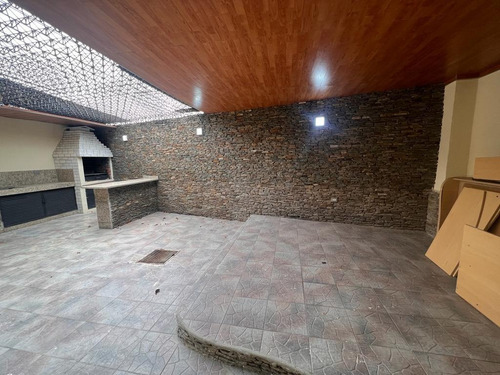 Imagen 8 de 8 de Lujoso Townhouse En Venta En El Trigal Norte Gavip