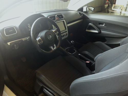 Imagen 8 de 12 de Volkswagen Scirocco 1.4 Tsi 160cv 2013