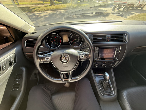 Volkswagen Vento 1.4 Highline 150cv At