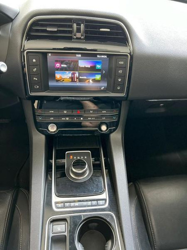 Jaguar F-PACE Fpace 20td Prestig