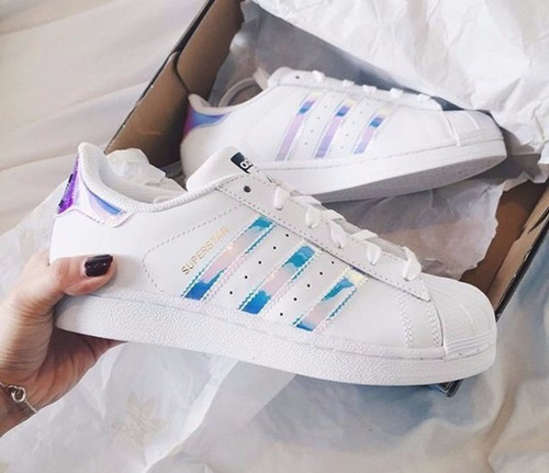 adidas star holografico