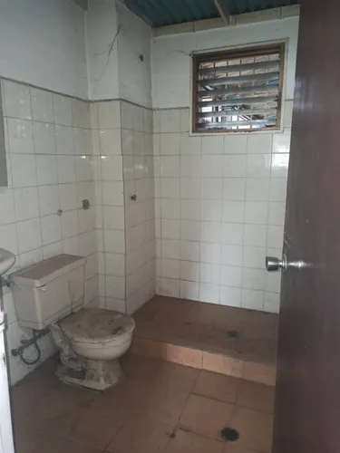 Galpón En Venta. Boleita Sur. Pc.
