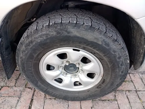 Toyota Hilux 2.5cc Mt Aa 4x2