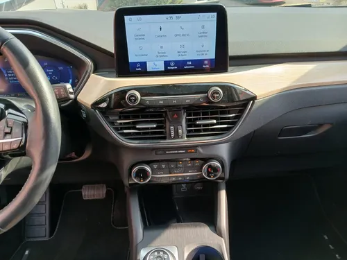 Ford Escape 2.5 Titanium Hybrid At