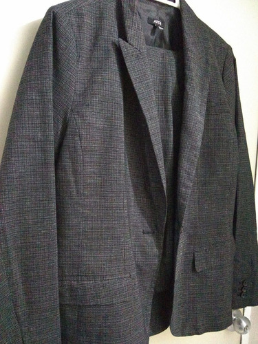 Imagen 4 de 4 de Traje Sastre