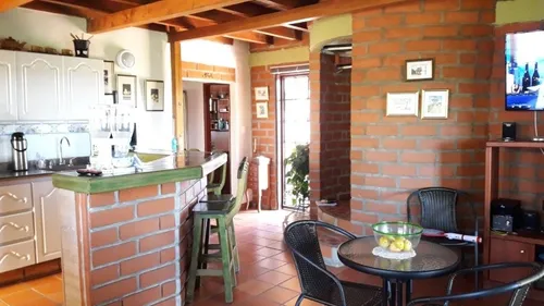 Finca Marinilla Via Peñol Guatapé