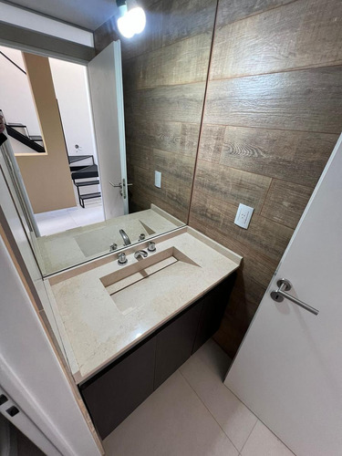 Duplex En Venta A Estrenar De 4 Ambientes Carlos Croce 990 (banfield)