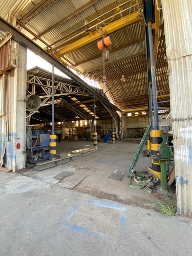 Imagen 10 de 22 de Propiedad Industrial En Barrio Consolidado (vende Dueño)