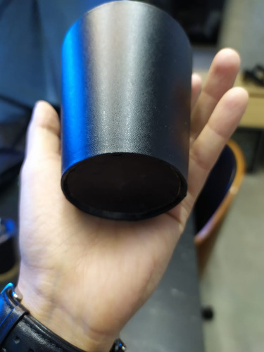 5 Piezas Cubilete Curpiel Negro Con 5 Dados
