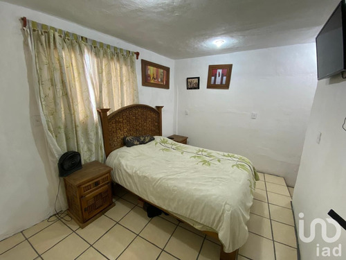 Venta Casa 4 Ambientes Félix Ireta